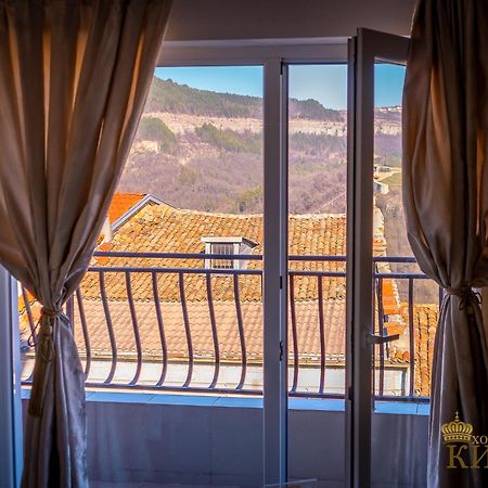 Hotel Kiev Veliko Tarnovo Kültér fotó