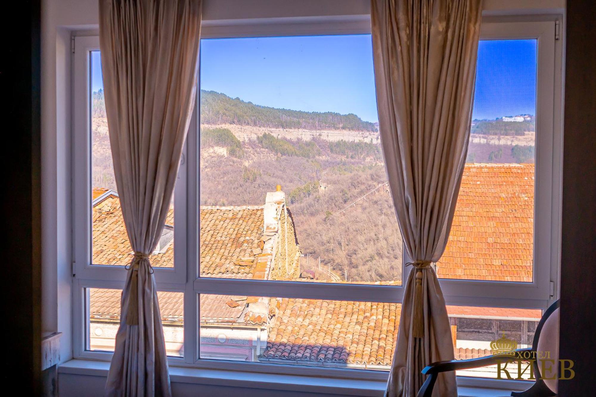 Hotel Kiev Veliko Tarnovo Kültér fotó